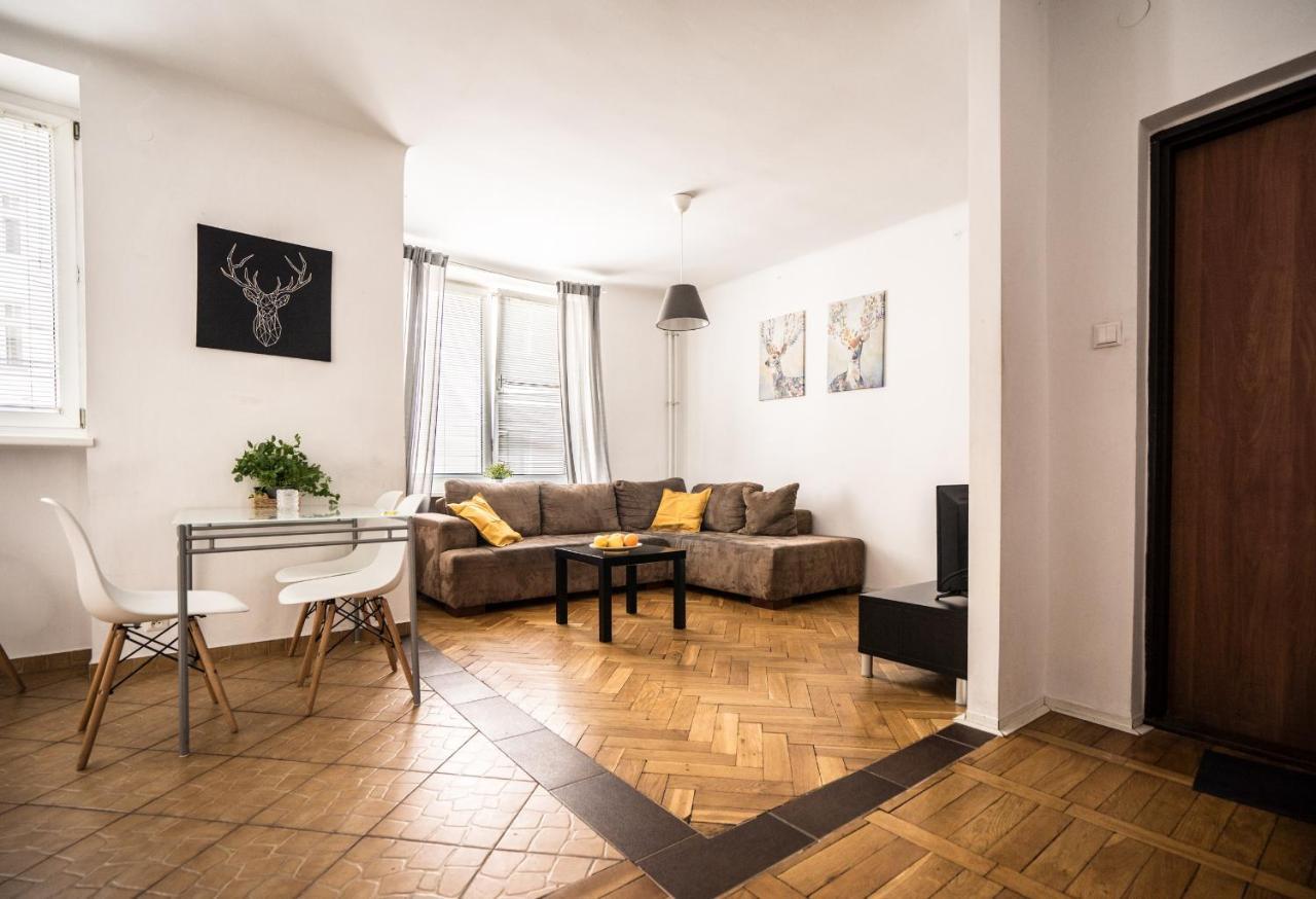 Oomph Warsaw Modern Apartment Near Nowy Swiat ภายนอก รูปภาพ